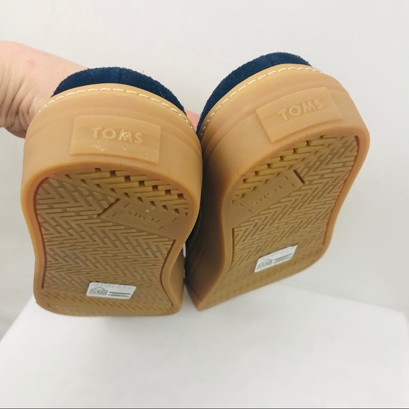 NWT!! TOMS Sunrise Suede Mule Sneakers - Picture 9 of 11